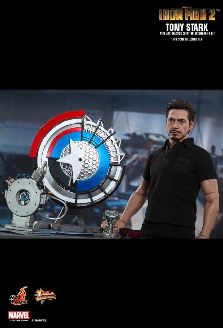 Hot Toys MMS 273 Iron Man 2 Tony Stark with Arc Reactor Creation Accessories NEW 